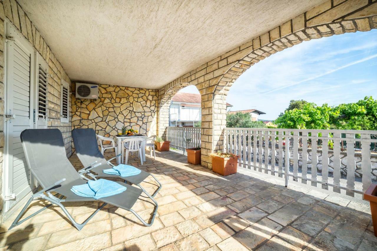 Apartments The Heart Of Croatia Pirovac Exterior photo